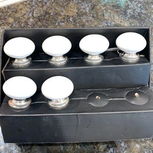 White ceramic knobs- never used - 6